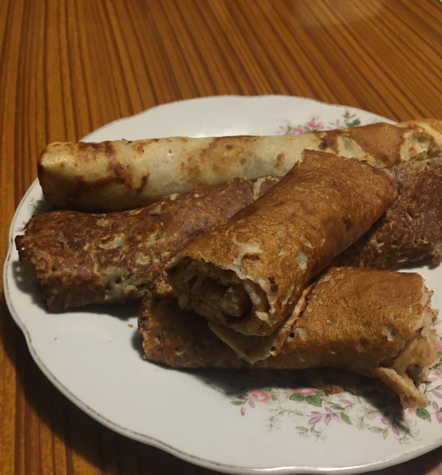 Naleśniki bezglutenowe z jabłkiem b